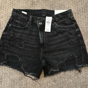 Black distressed American Eagle shorts